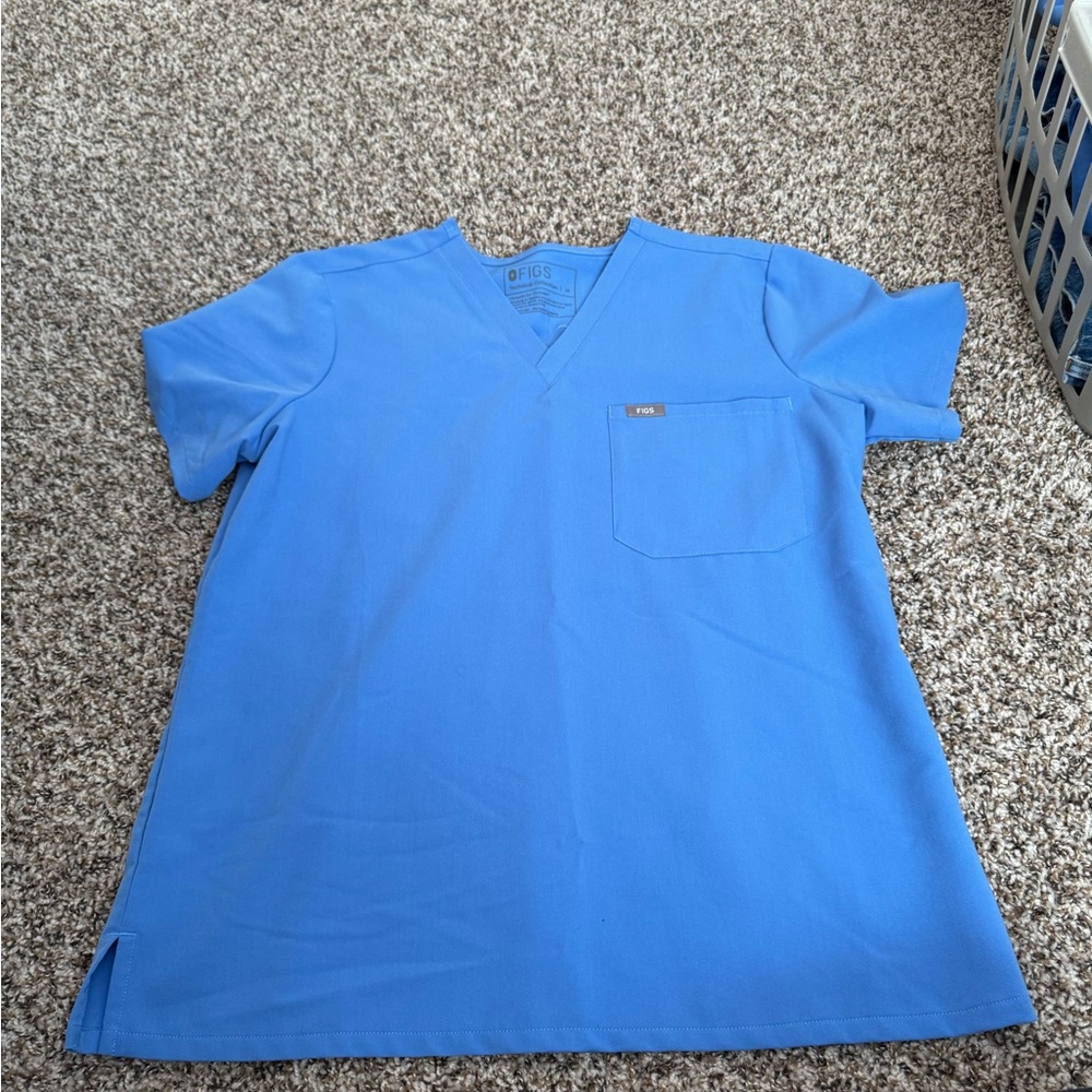 FIGS Catarina One-Pocket Scrub Top